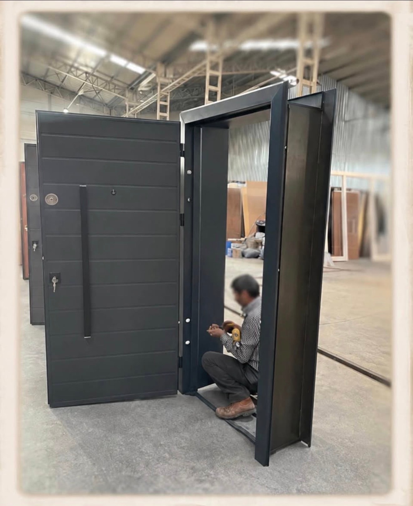 Steel Core — Matte Black